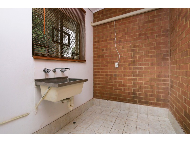 15 Romeo Road, Coolbellup WA 6163