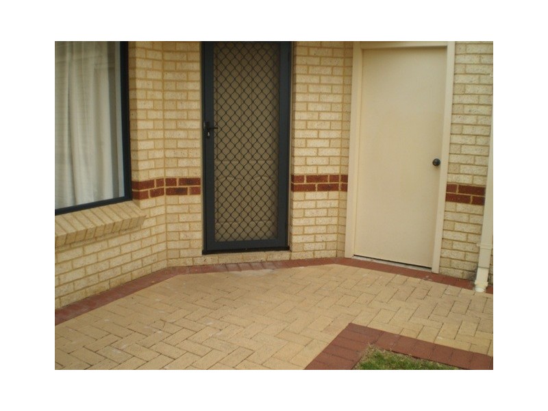 33A Blueridge Cresent, Bibra Lake WA 6163