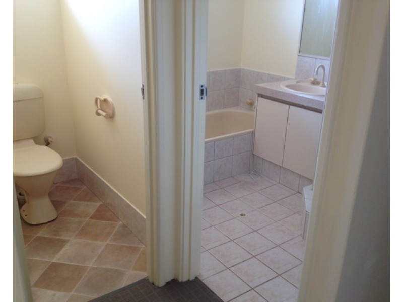 1/19 Catalpa Crescent, South Lake WA 6164