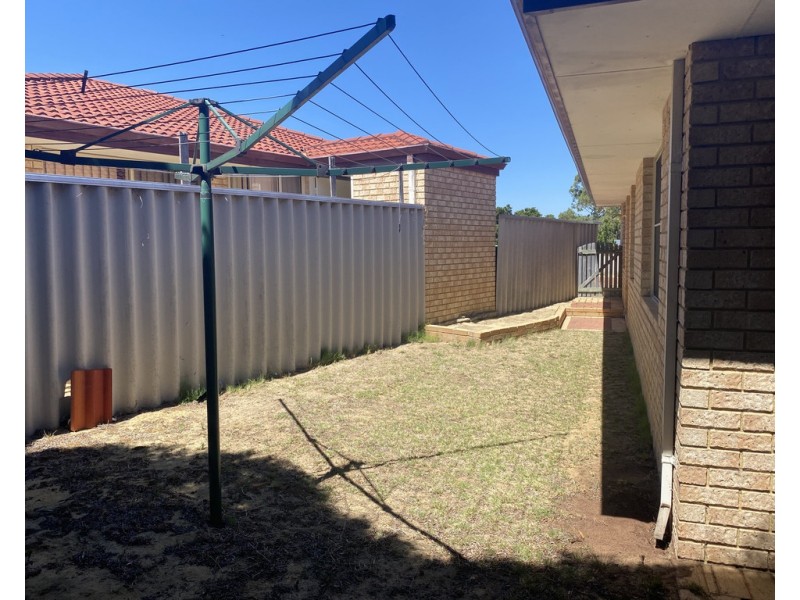 1/19 Catalpa Crescent, South Lake WA 6164