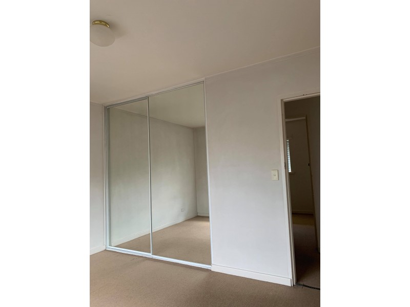 10/15 Friar John Way, Coolbellup WA 6163