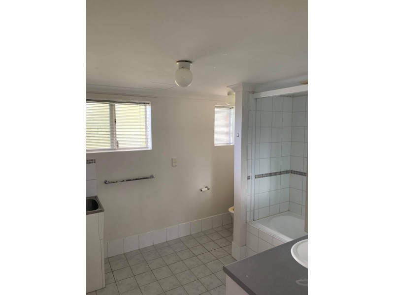 10/15 Friar John Way, Coolbellup WA 6163