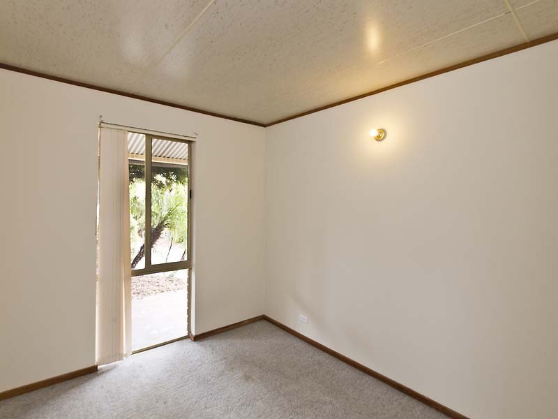 17 Meadow Close, Kardinya WA 6163