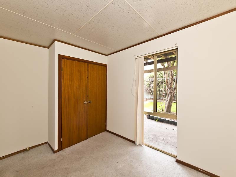 17 Meadow Close, Kardinya WA 6163