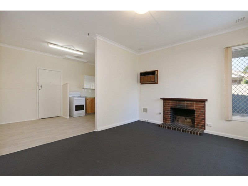 20 Camillo Street, Coolbellup WA 6163