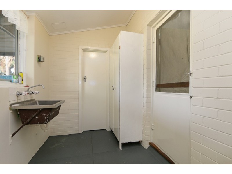 20 Camillo Street, Coolbellup WA 6163