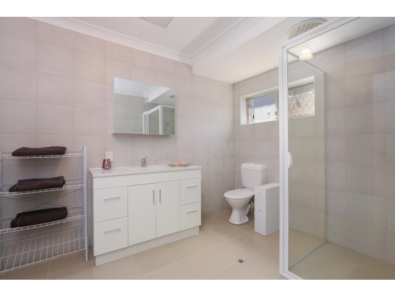 24 Maritime Avenue, Kardinya WA 6163