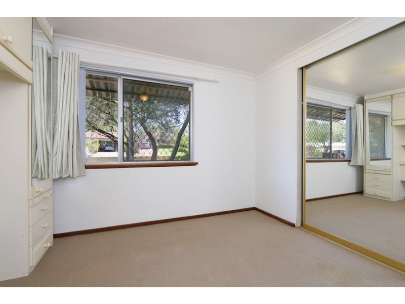 24 Maritime Avenue, Kardinya WA 6163