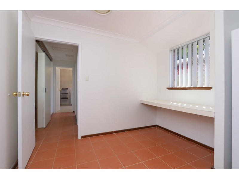 24 Maritime Avenue, Kardinya WA 6163