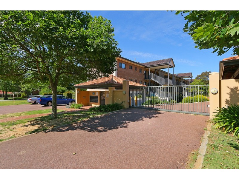 9/79 Waverley Road, Coolbellup WA 6163