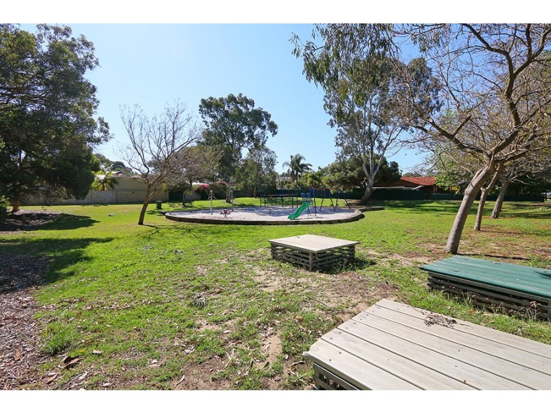 9/79 Waverley Road, Coolbellup WA 6163