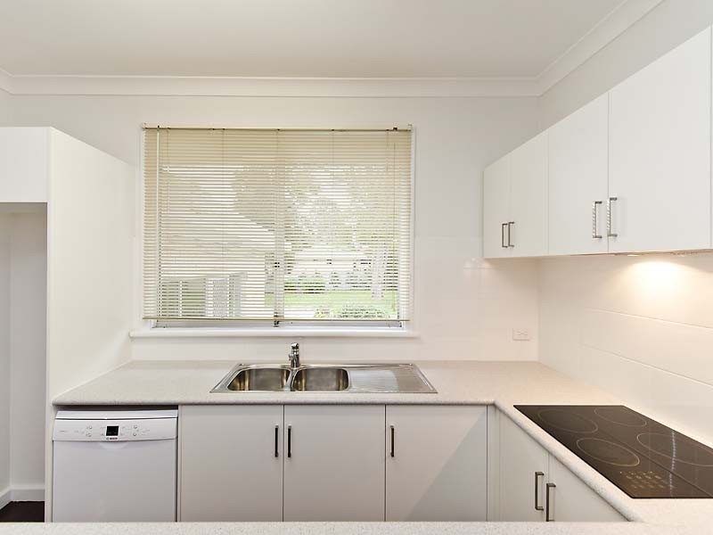 27 Archibald Street, Willagee WA 6156