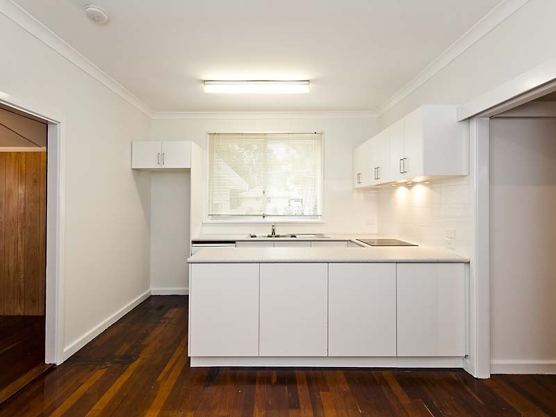 27 Archibald Street, Willagee WA 6156
