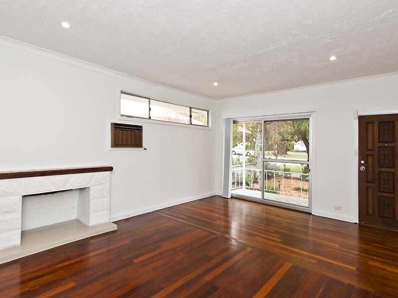 27 Archibald Street, Willagee WA 6156