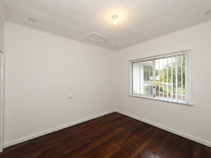 27 Archibald Street, Willagee WA 6156