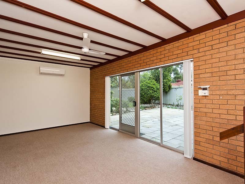 27 Archibald Street, Willagee WA 6156