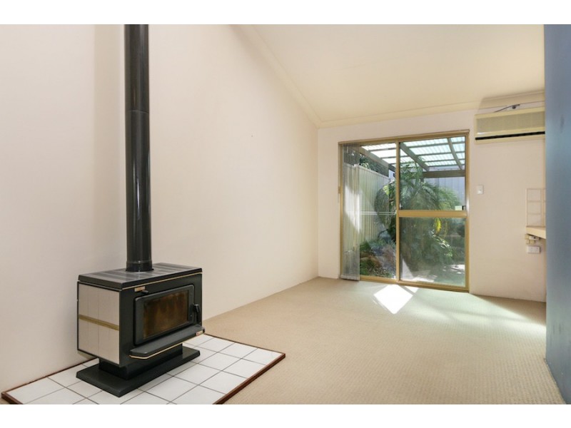 2/41 Point Walter Road, Bicton WA 6157