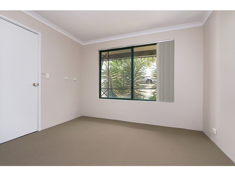 10 Norkus Way, Willagee WA 6156