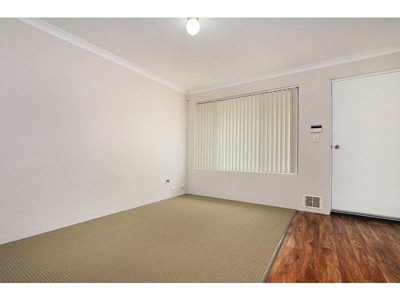 10 Norkus Way, Willagee WA 6156