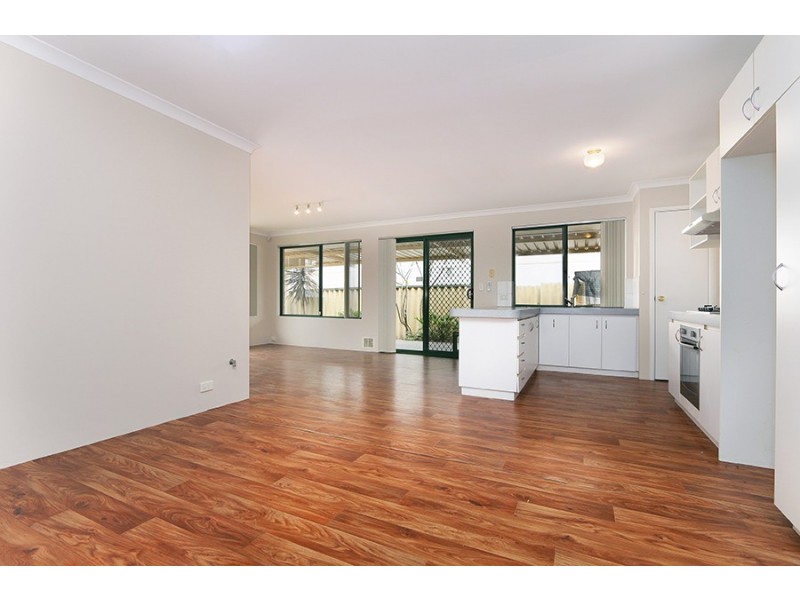 10 Norkus Way, Willagee WA 6156