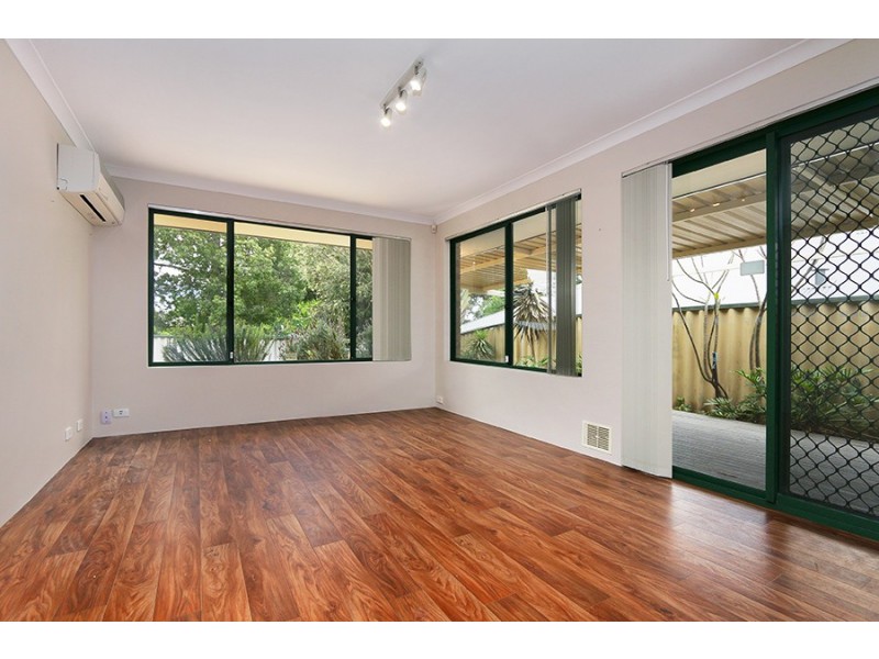 10 Norkus Way, Willagee WA 6156
