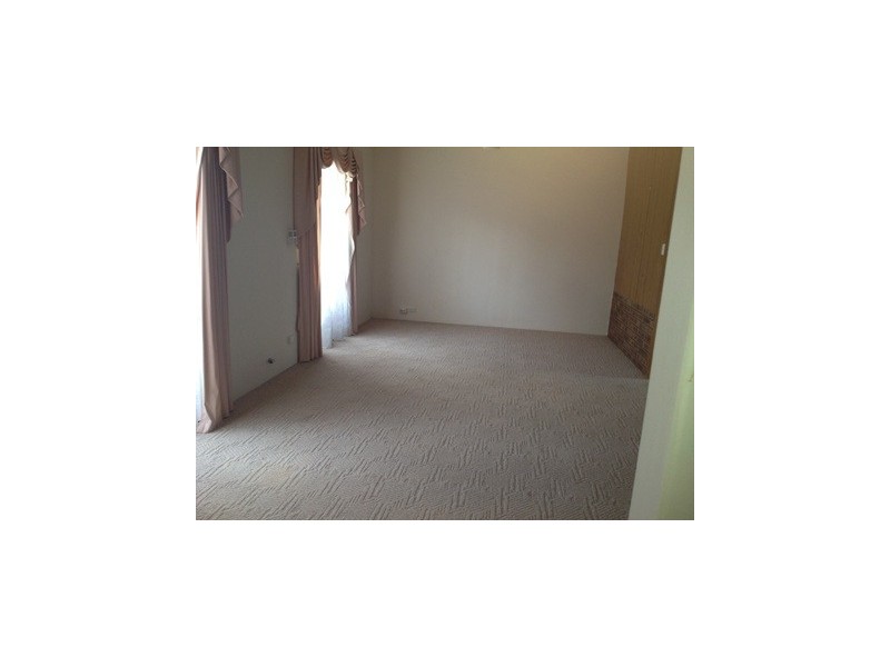 6 Gough Place, Samson WA 6163