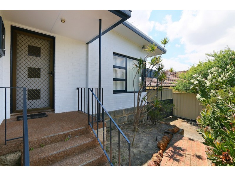 50 Quince Way, Coolbellup WA 6163