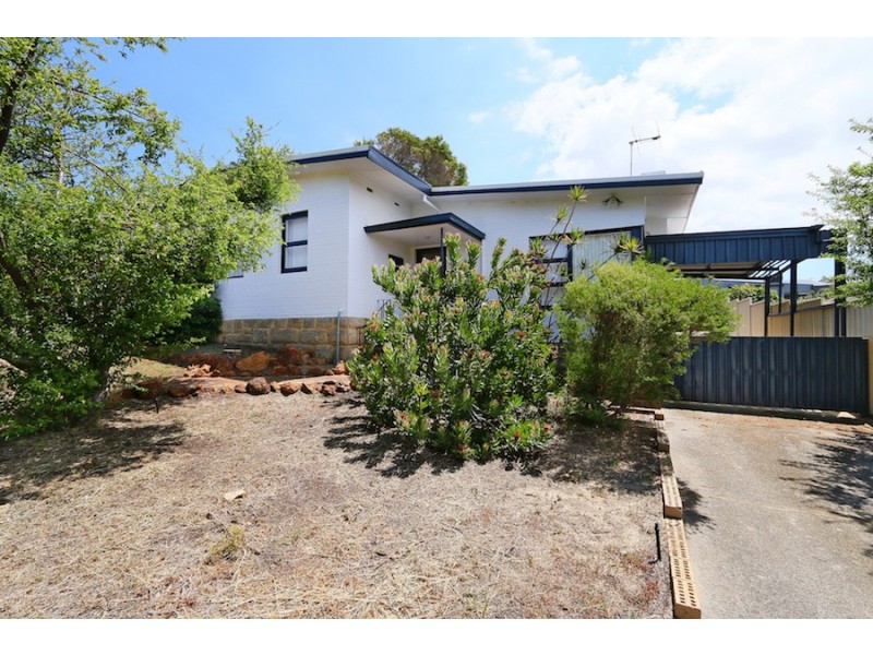 50 Quince Way, Coolbellup WA 6163