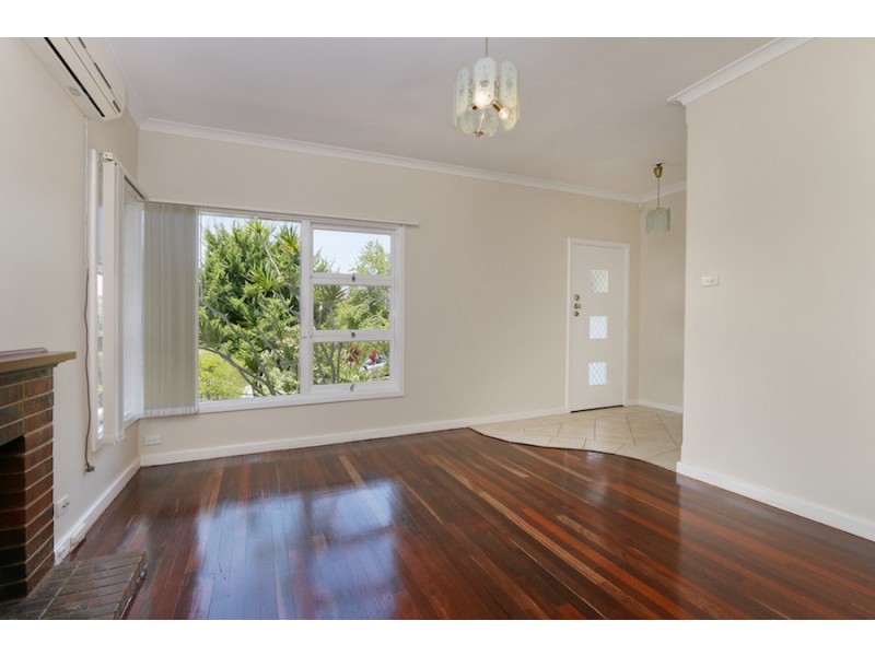 50 Quince Way, Coolbellup WA 6163