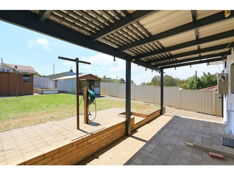 50 Quince Way, Coolbellup WA 6163