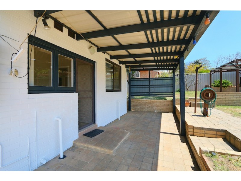 50 Quince Way, Coolbellup WA 6163