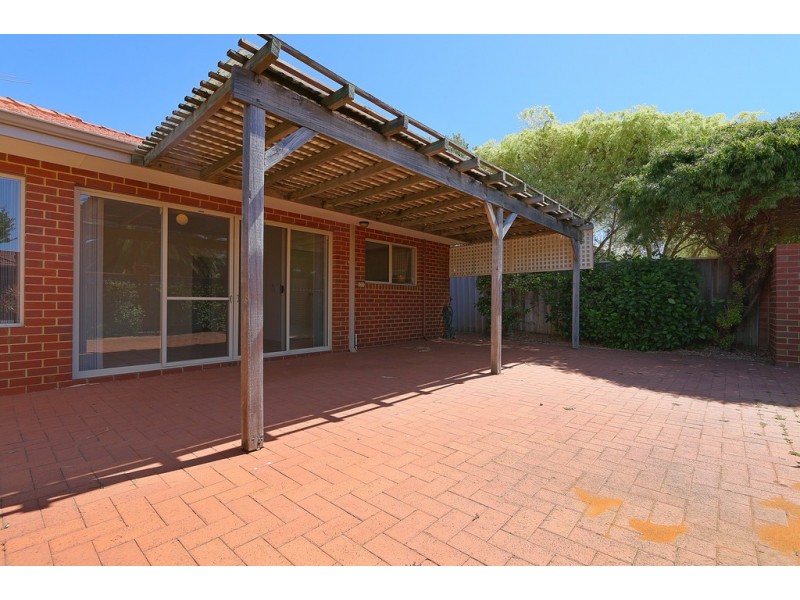 3/8 Fallow Crescent, Spearwood WA 6163