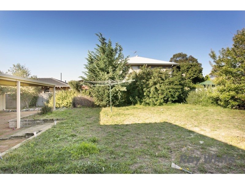 5 Loris Way, Kardinya WA 6163
