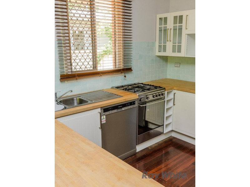 36 Bromley Road, Hilton WA 6163