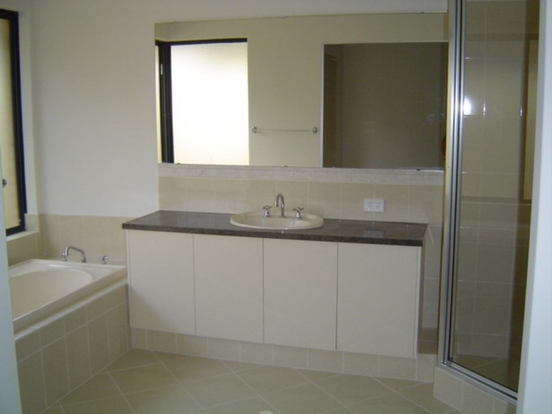 47 Thomas Street, South Lake WA 6164