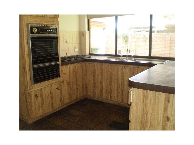 12 Mallard Avenue, Bibra Lake WA 6163