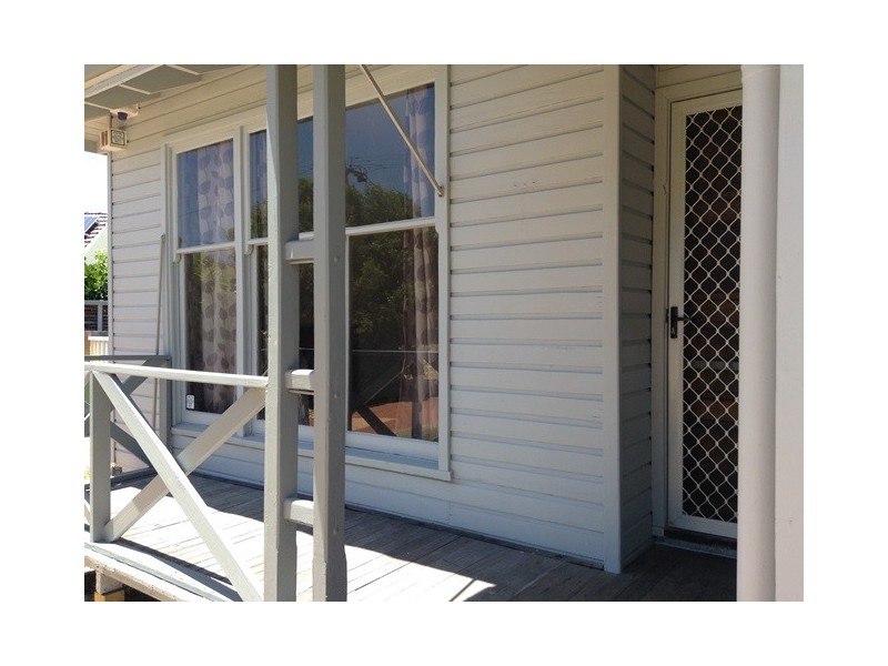 27 Bawdan Street, Willagee WA 6156