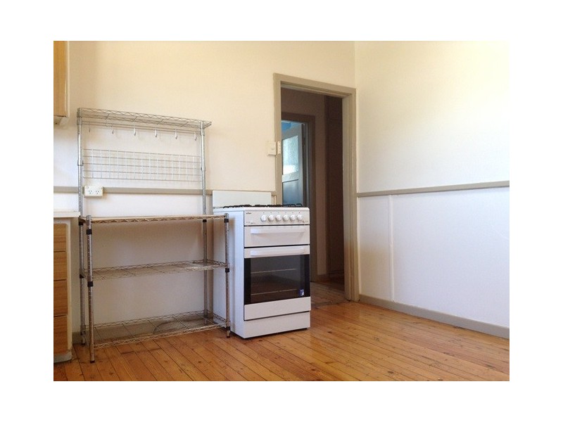 27 Bawdan Street, Willagee WA 6156