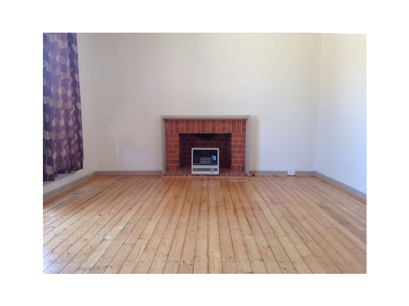 27 Bawdan Street, Willagee WA 6156