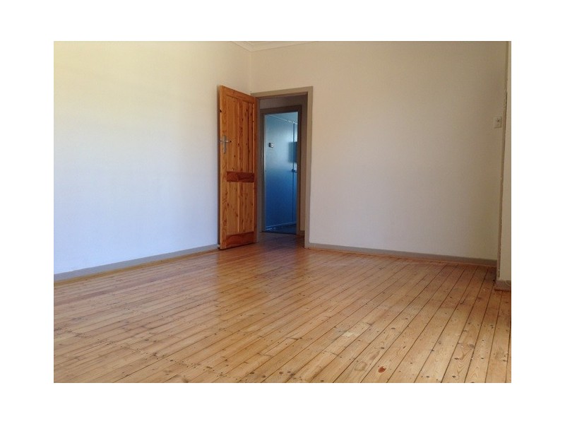 27 Bawdan Street, Willagee WA 6156