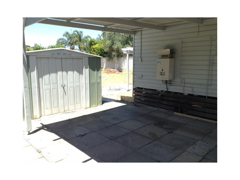 27 Bawdan Street, Willagee WA 6156