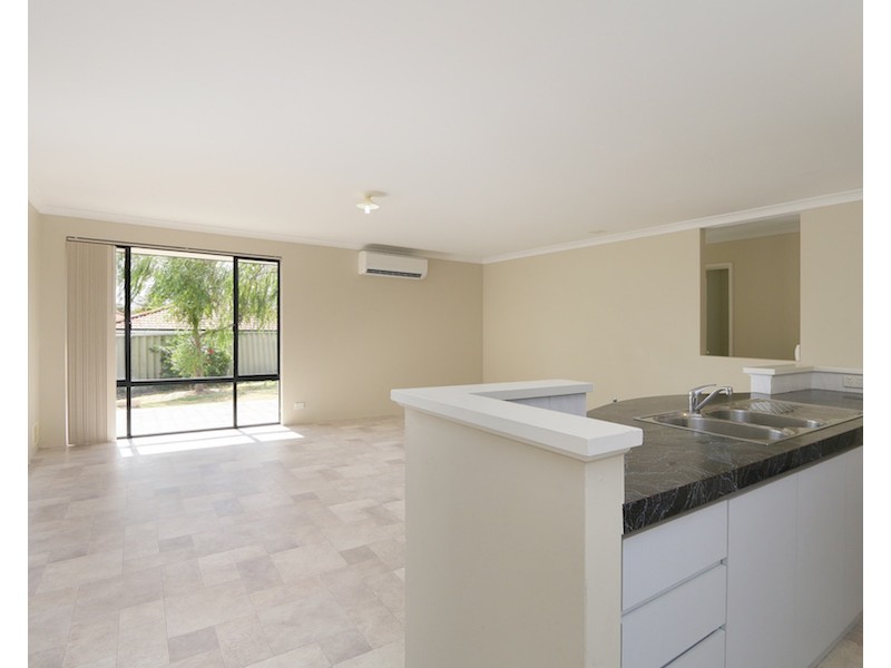 8 Moitch Mews, Beeliar WA 6164