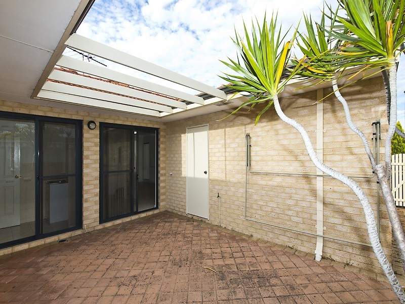 16A Fallow Crescent, Spearwood WA 6163