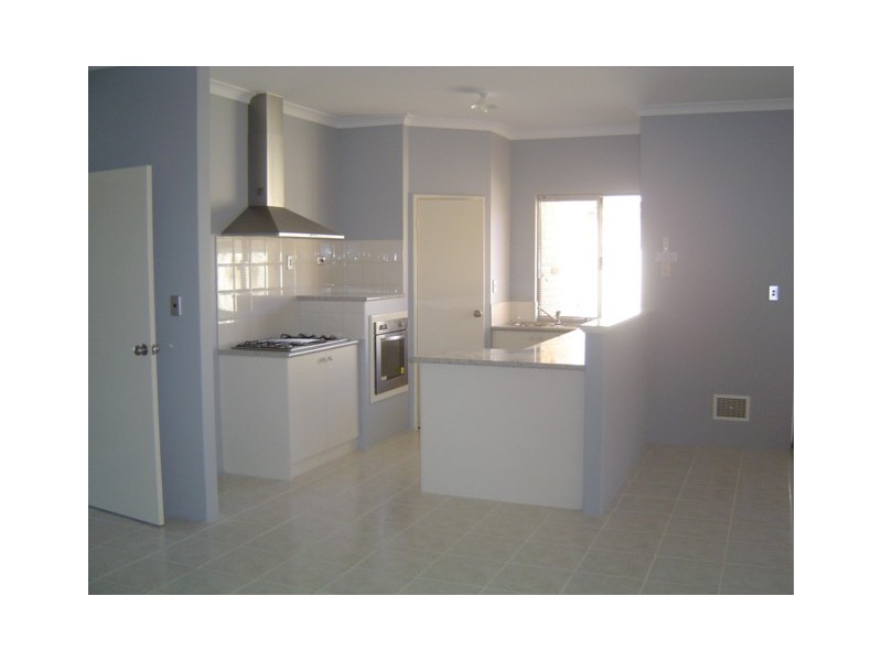 5 Gillen Way, Success WA 6164