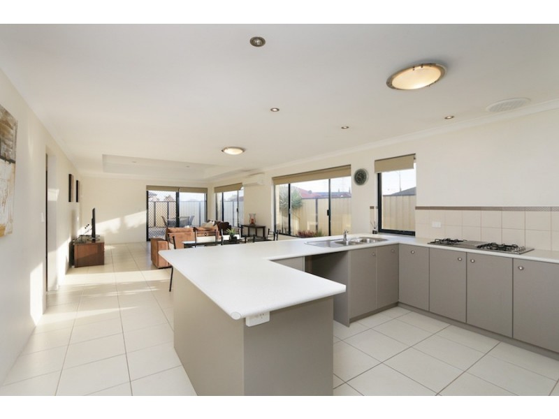 6 Claiborne Vista, Success WA 6164