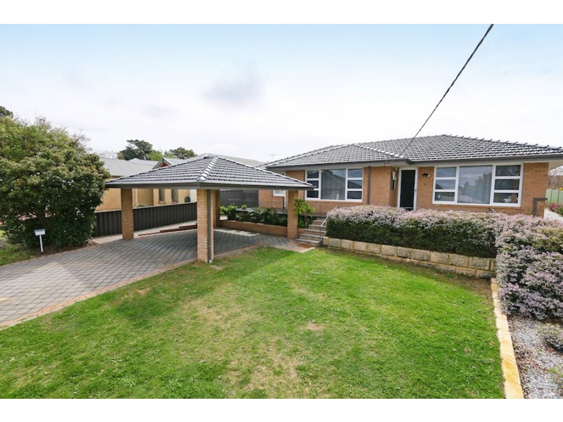 6 CAPLE STREET, Willagee WA 6156