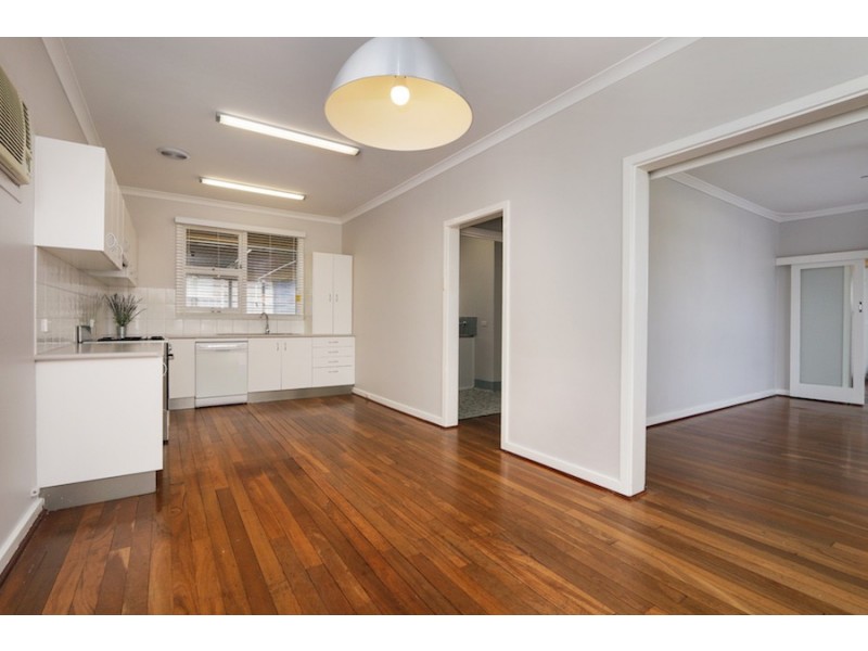 6 CAPLE STREET, Willagee WA 6156