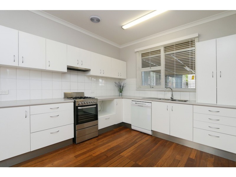 6 CAPLE STREET, Willagee WA 6156