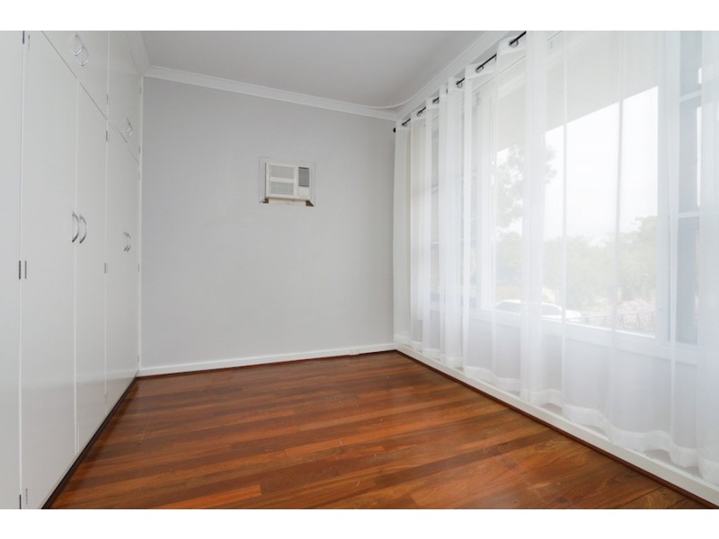 6 CAPLE STREET, Willagee WA 6156