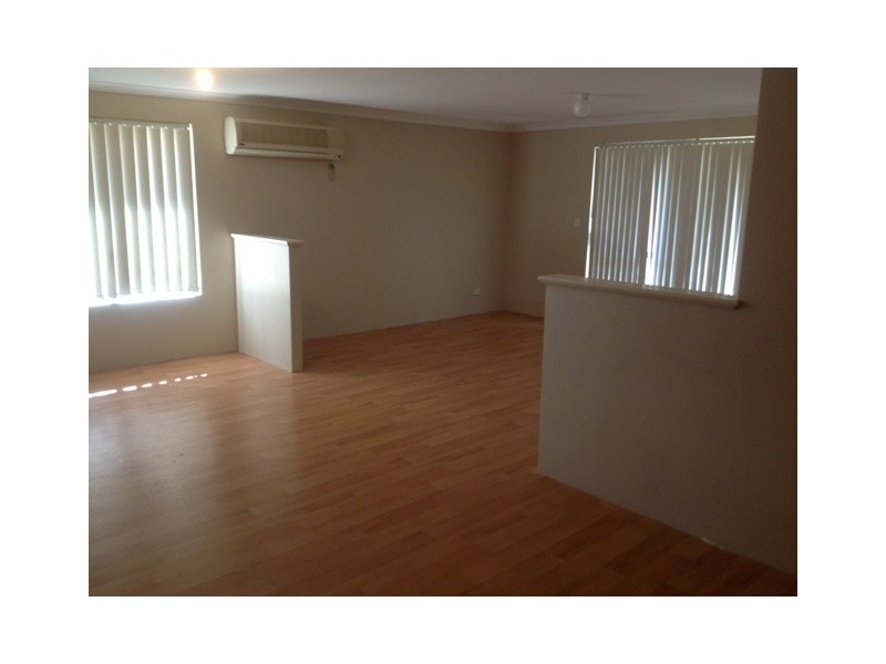 16 Berry Way, Bertram WA 6167